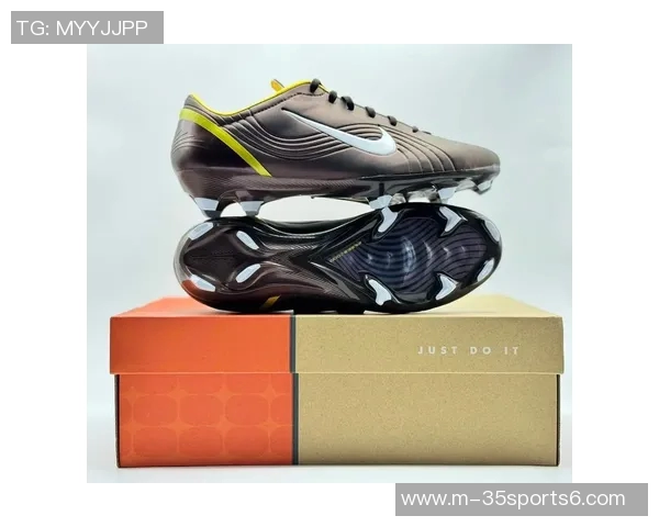 C罗足球鞋的传奇之路与技术创新探秘