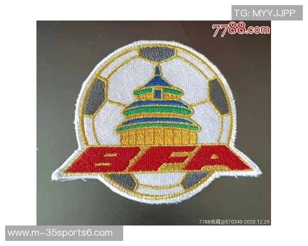 创新与传统结合的足球徽章设计理念探讨与实践分享